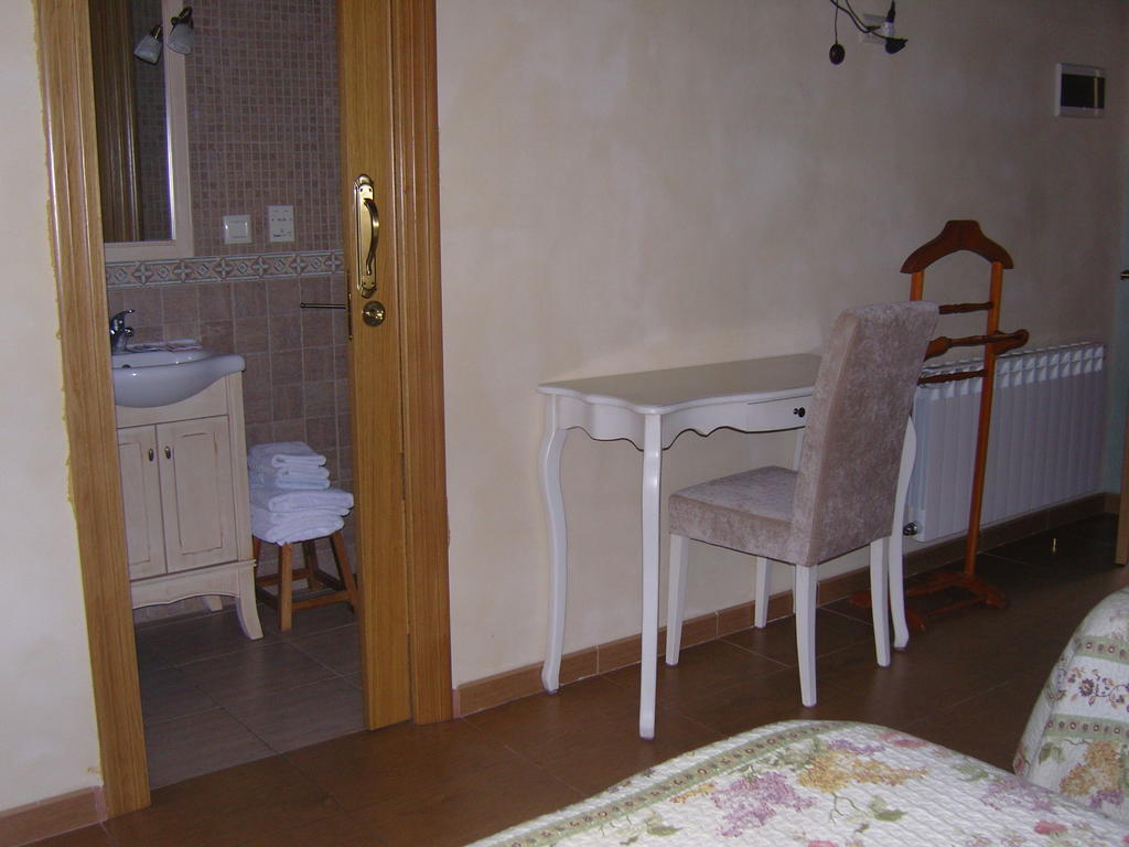 Casa Paulino Hotel Corrales De Buelna Quarto foto