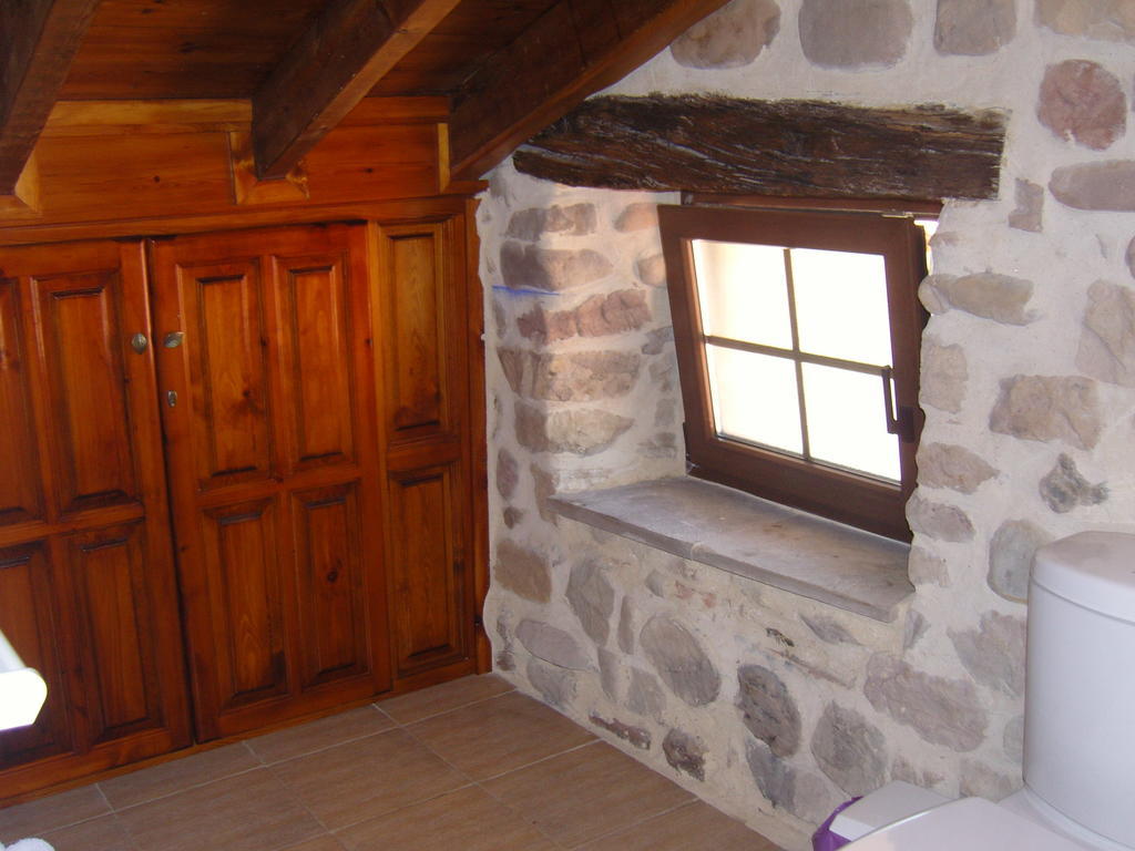 Casa Paulino Hotel Corrales De Buelna Exterior foto