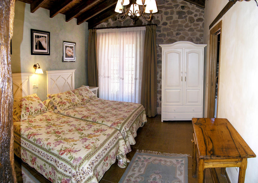 Casa Paulino Hotel Corrales De Buelna Quarto foto