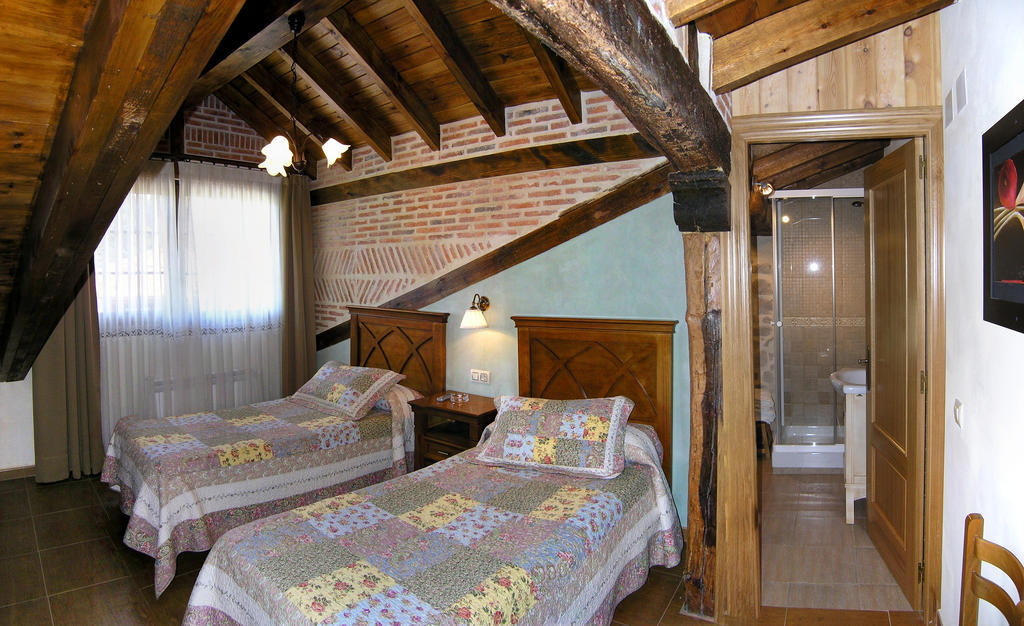 Casa Paulino Hotel Corrales De Buelna Quarto foto